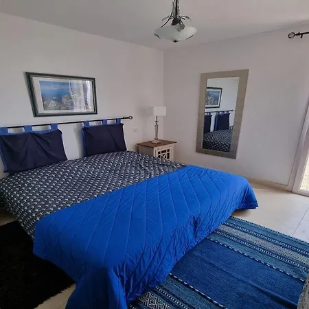 Clajo 2461 Villa